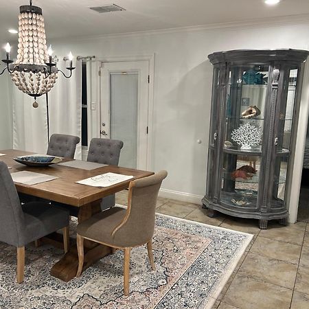 4/3 Home Centrally Located, Beach, Casino, Airport, Dining, Golfing, Shopping, Entertainment Gulfport Zewnętrze zdjęcie