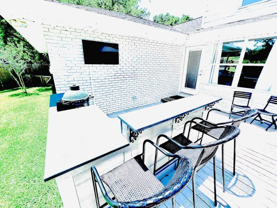 4/3 Home Centrally Located, Beach, Casino, Airport, Dining, Golfing, Shopping, Entertainment Gulfport Zewnętrze zdjęcie